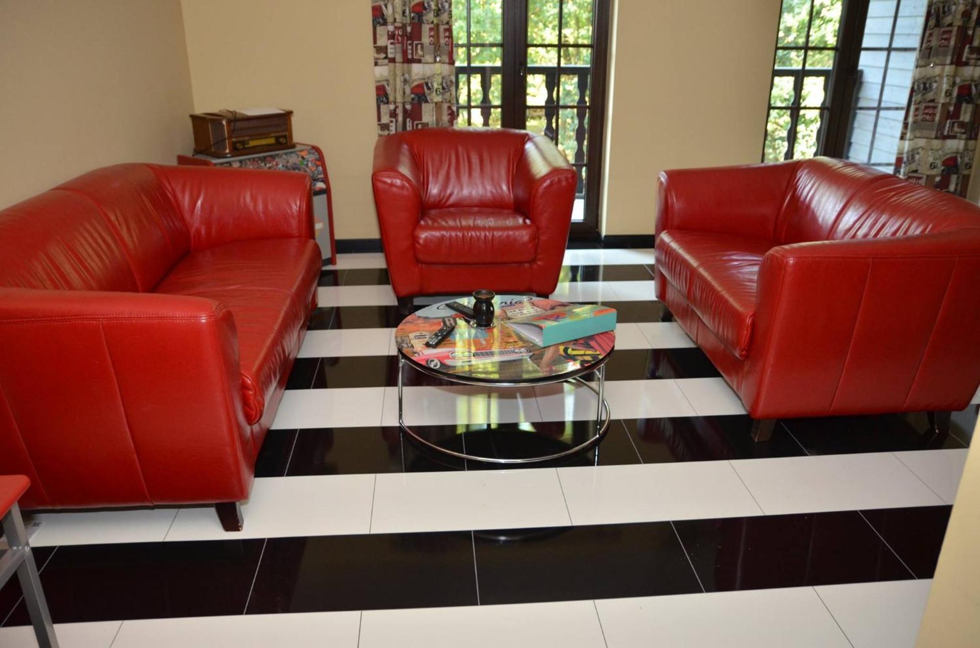 Guest House Western-City Chaudfontaine Esterno foto